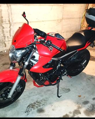 Yamaha XJ6