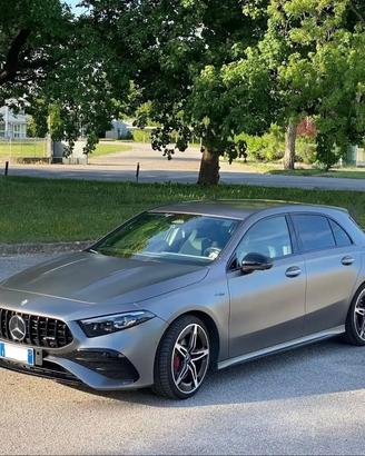 Mercedes AMG A 35 4MATIC – Premium