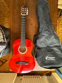 chitarra classica rossa