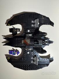 LEGO 76265 Batwing: Batman vs. The Joker Completo