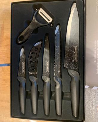 Set coltelli royalty line