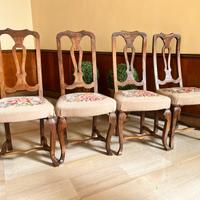 4 sedie ricamate del 1700