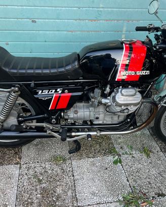 Moto Guzzi 750 S