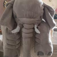 Peluche elefante adatto a book fotografici