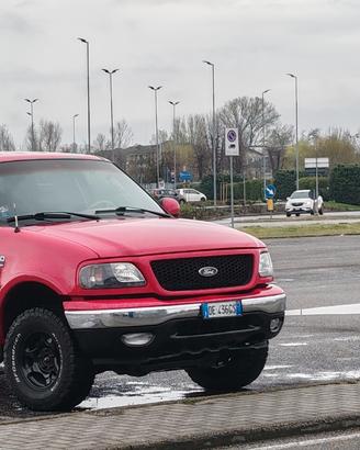 vendó/permuto Ford f150 5.4 v8 4x4