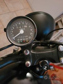 Suzuki GSX 750 cafe racer 