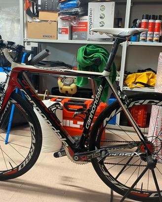Bici da corsa Cannondale Supersix.