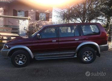 MITSUBISHI Pajero Sport - 2000