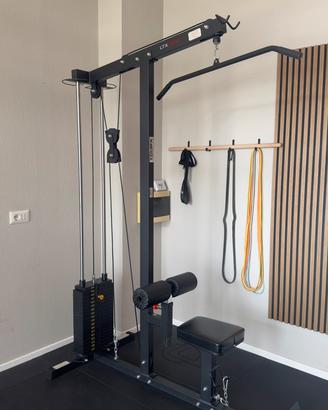 Lat machine - pulley