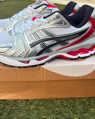 Scarpe asics da ginnastica