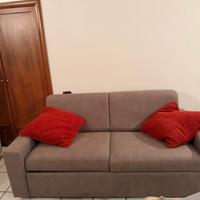 Divano letto matrimoniale