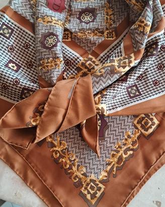 foulard Christian Dior 