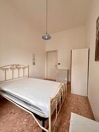 Disponibile a 2 passi da viale Università singola