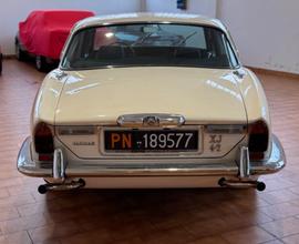 Jaguar XJ6 - 4.2 - TARGA ORO