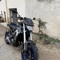 Yamaha MT09 RaceBlue