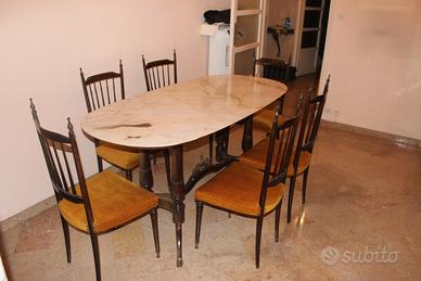 Tavolo ovale da pranzo anni 50