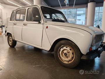 Renault 4 