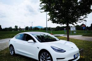 tesla model 3 dual motor long range 