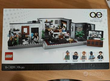 LEGO Creator 10291 - Queer Eye-
Loft Dei Fab Five 