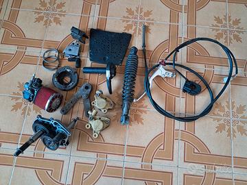 pezzi scooter minarelli (f12/aerox ecc)