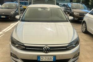 Volkswagen Polo 6 serie 1.0 TGI Comfortline 5 P