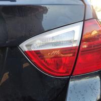 Fanale post dx int BMW 330 del 2005