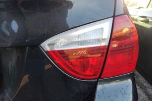 Fanale post dx int BMW 330 del 2005