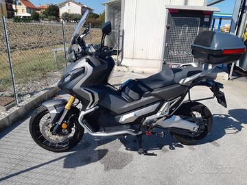 Xadv 750 2017 