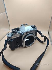 Nikon FG solo corpo perfetta
