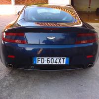 ASTON MARTIN Vantage BLU' v8 aspirato 4300cc