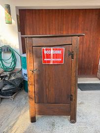 Cantonale antico in rovere e abete - ‘900