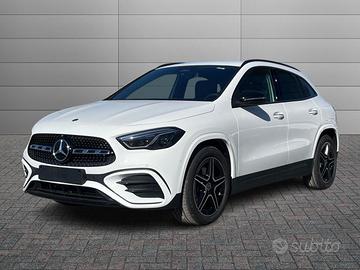 MERCEDES-BENZ GLA 200 d automatic