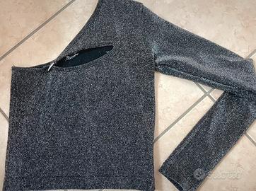 Zara Women's Black and Silver Crop-top