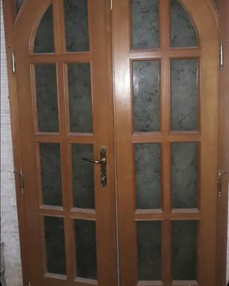 Porta in noce