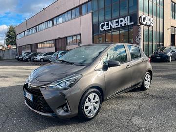Toyota Yaris 1.5 Hybrid 5 porte Active * ok neiopa