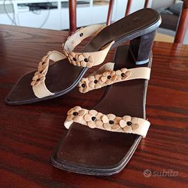 SABOT DI CUOIO COLOR BEIGE