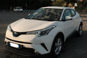 Toyota C-HR Full Hybrid 1.8cc 122cv ‘Active’