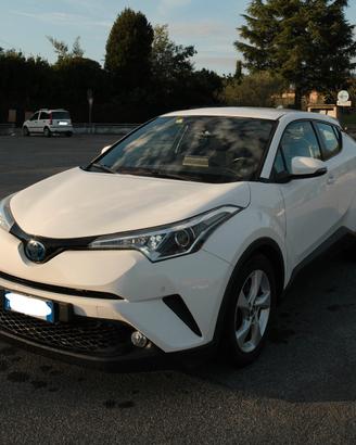 Toyota C-HR Full Hybrid 1.8cc 122cv ‘Active’