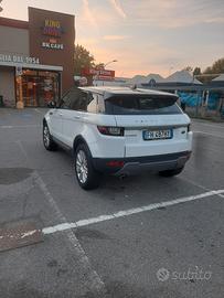  land range rover evouq 