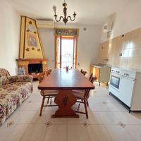 Monteroni di Lecce luminoso ed ampio appartamento
