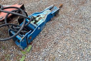 Martello demolitore Montabert