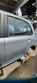 DAIHATSU TREVIS - PORTA POSTERIORE SINISTRO