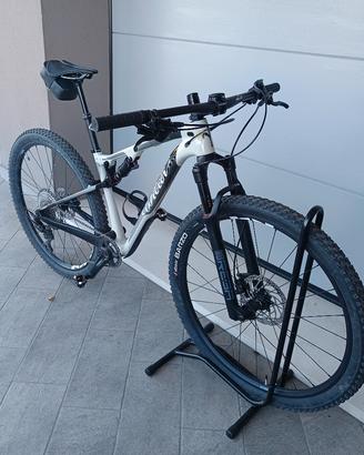 MTB Full Carbonio Tg.S