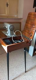 Macchina da cucire vintage marca PFAFF 260