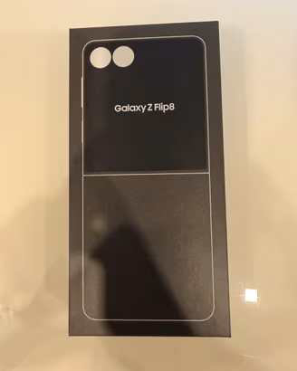 Samsung Z Flip 8 256 gb Nuovo Sigillato