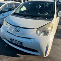 Toyota IQ per ricambi solo per ricambi
