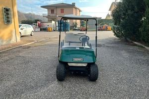 GOLF CAR E-Z-GO