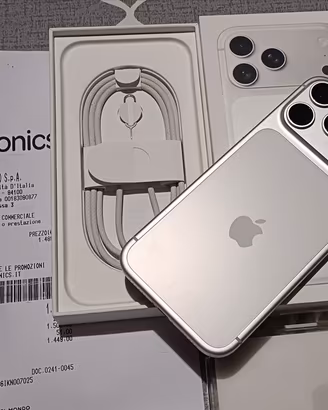 iPhone 17 pro max silver 