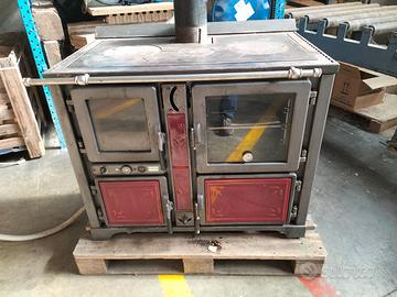 Termocucina usata in maiolica con forno