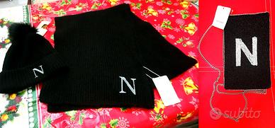 Sciarpa, Cappello, Tracolla con Lettera "N" €10cd